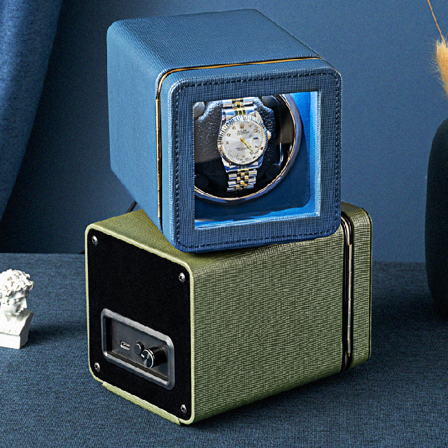 Watch Winder in Green Leather - OK Magnify